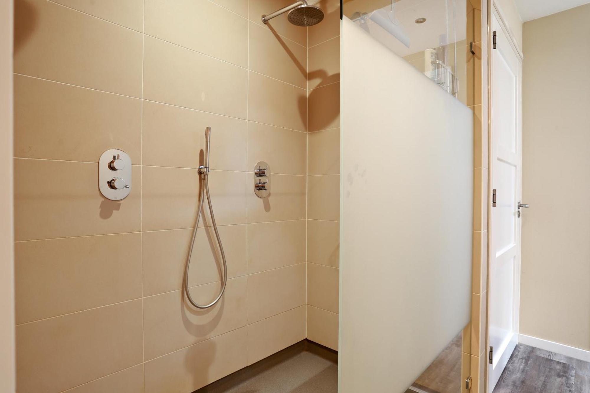 B&B - Sauna D'Olle Pastorie Vierhuizen エクステリア 写真