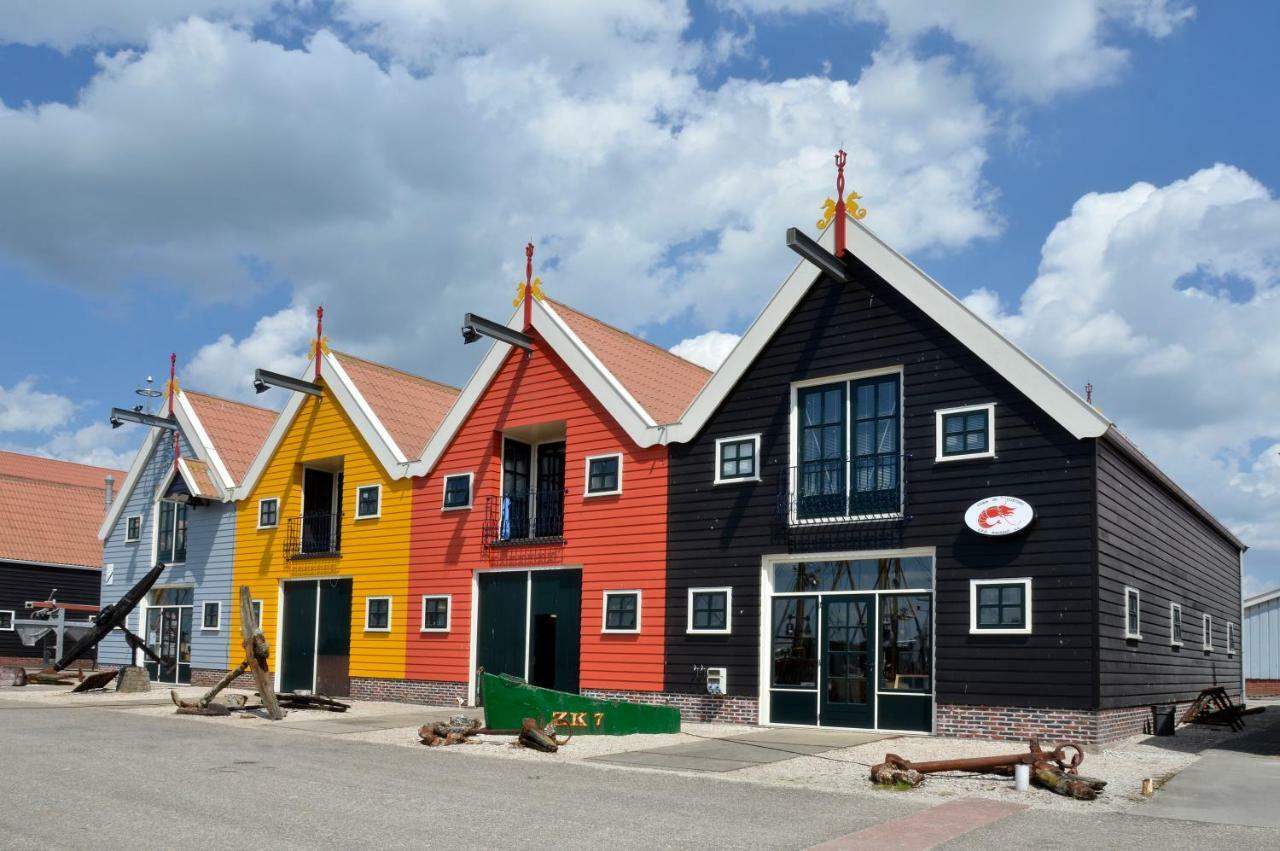 B&B - Sauna D'Olle Pastorie Vierhuizen エクステリア 写真